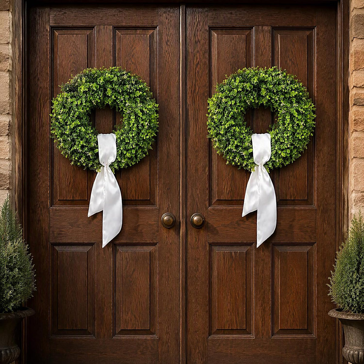 Foldable Artificial Boxwood Wreath · Product photo 6